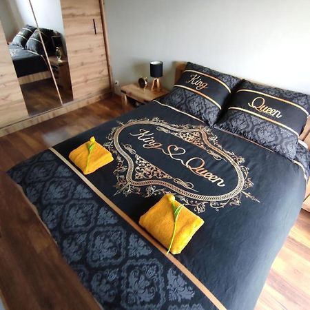 Apartament Perelka Єленя-Ґура Екстер'єр фото